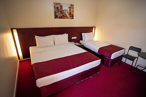 Al Karnak Hotel