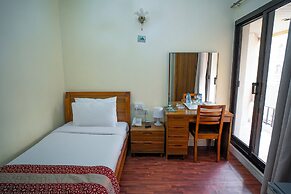 Al Karnak Hotel