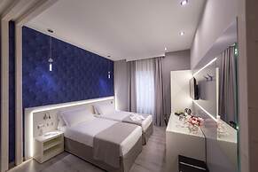 Holygold Suite