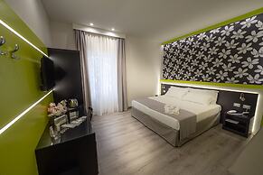 Holygold Suite
