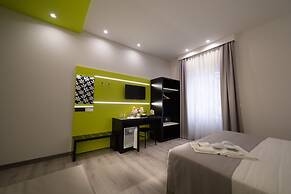 Holygold Suite