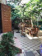 Alyans Guest House