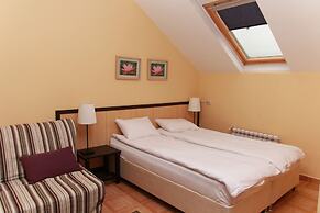 Alyans Guest House