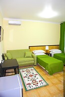 Alyans Guest House