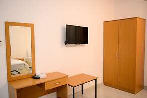 Oasis Hotel Apartments