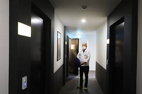 Hotel Urban Brown