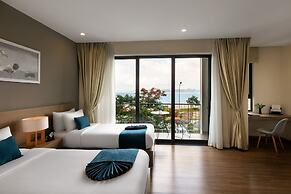 La Batisse Resort Halong