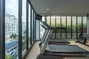 The Quarter Ploenchit by UHG
