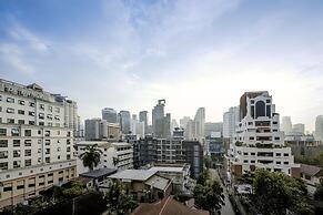 The Quarter Ploenchit by UHG