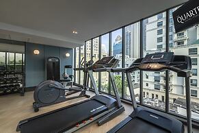 The Quarter Ploenchit by UHG