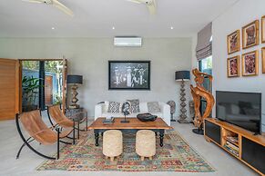 Canggu Beachside Villas - Villa Boa
