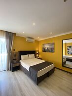 Roy Otel Akçay