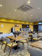 Roy Otel Akçay