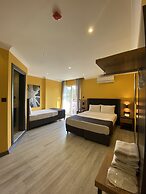 Roy Otel Akçay