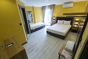 Roy Otel Akçay