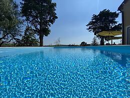 Villa Olive Oasis