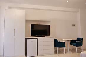 Lumi Hotel