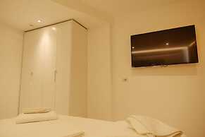 Lumi Hotel