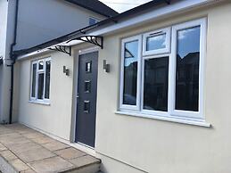 Private Self-contained Annex With Wifi & Parking