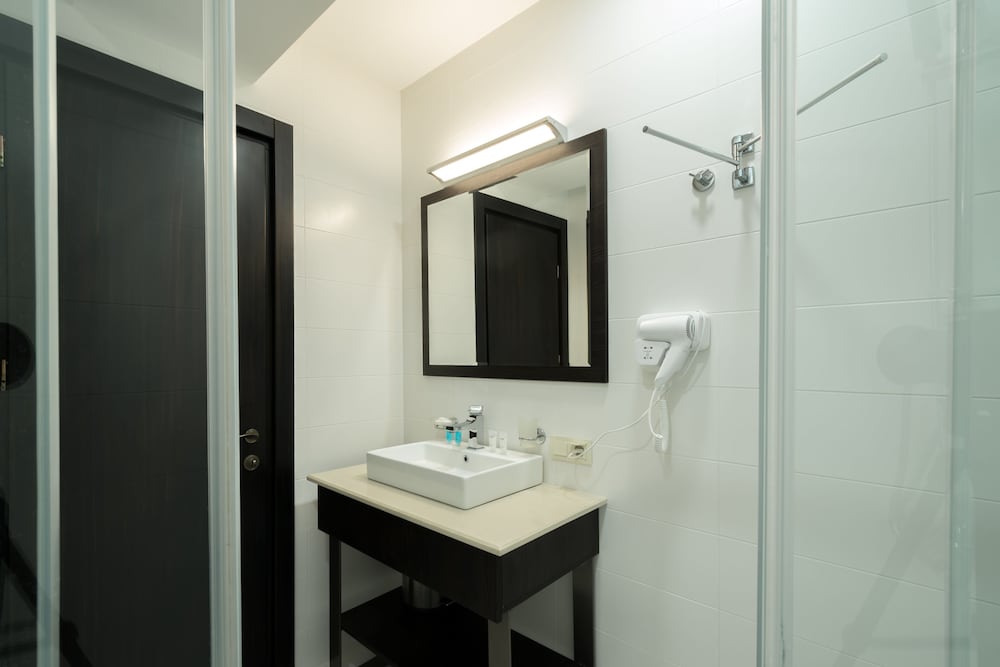 Orbi Beach Tower Hotel Official