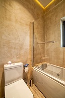 Olive Luxury Suites - Adults Only