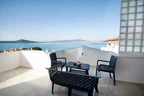 Camlik 87 Hotel Ayvalik