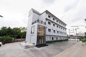 The Cape Hotel