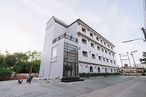 The Cape Hotel