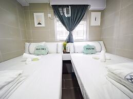 Hostel TST