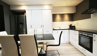 Luxury Property in Central Newbridge Wifi