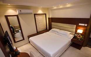 Hotel Aura