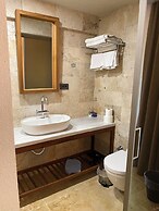 Life Butiq Hotel