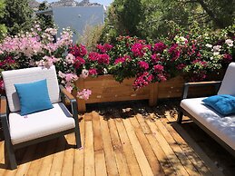 Life Butiq Hotel