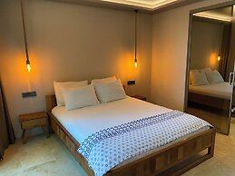 Life Butiq Hotel