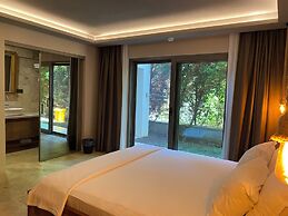 Life Butiq Hotel