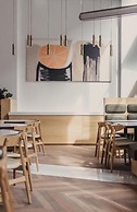 MET Hotel