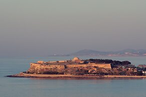 Amnissos Residence