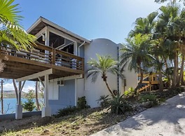 Oceania Villas