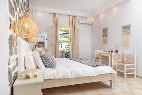 Golden Coast Naxos