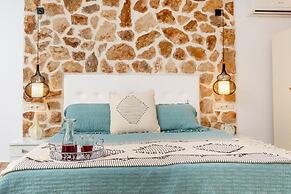 Golden Coast Naxos