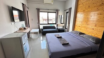 Buathong Pool Villa