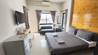 Buathong Pool Villa