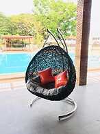 Buathong Pool Villa