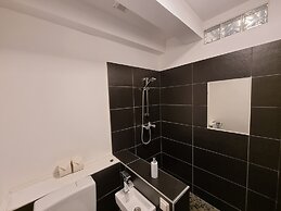Alina's