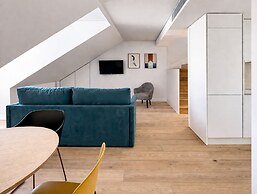 LSA Mouraria by Numa