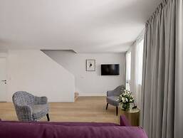 LSA Mouraria by Numa