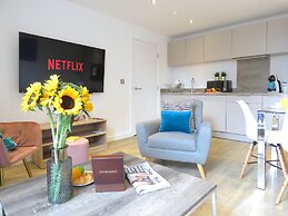 Tudors eSuite Grand Central Aparthotel