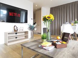 Tudors eSuite Grand Central Aparthotel