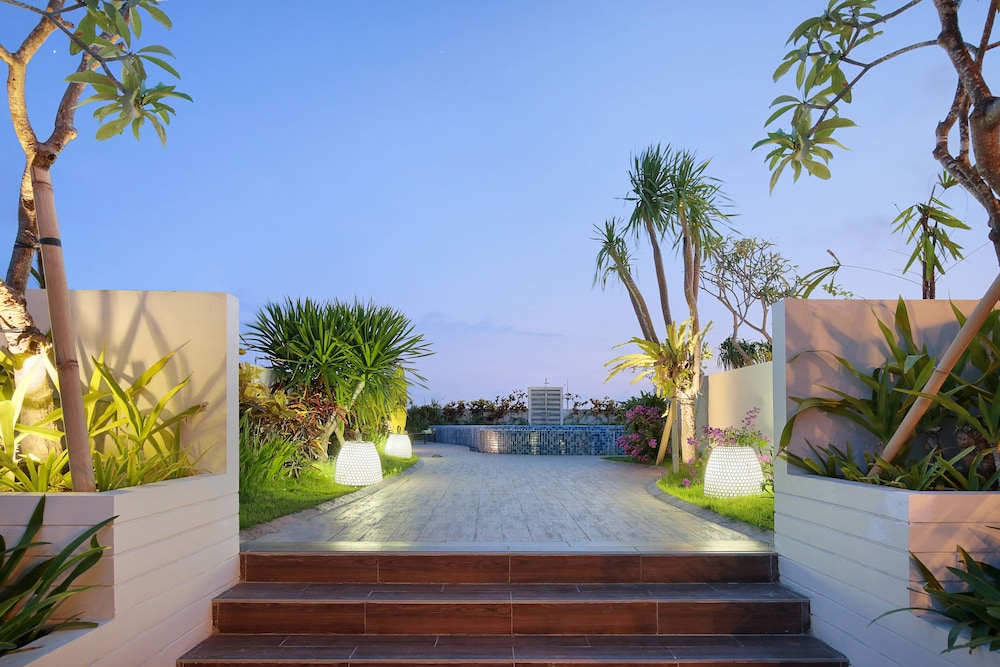 Nikhila Seminyak