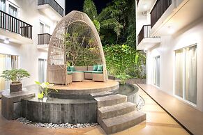 Nikhila Seminyak